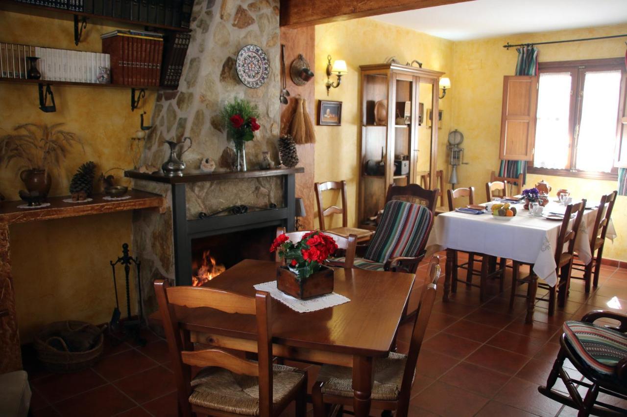 Casa Rural Aguascebas Mogon Exterior foto